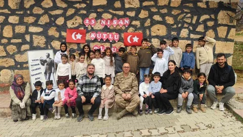 İpekyolu'nda Jandarma Bayram Etkinlikleri