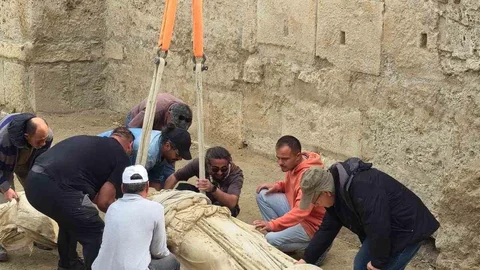 Laodikeia'da Antik Tiyatro Çalışmaları