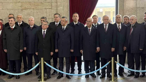 Anıtkabir’de 23 Nisan Töreni Düzenlendi