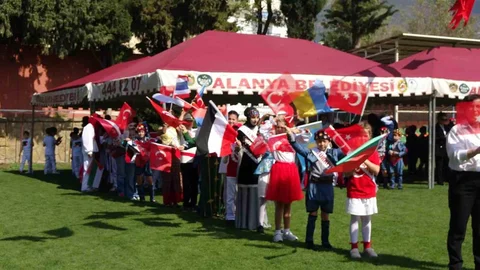 Alanya’da 23 Nisan Coşkusu Yaşandı