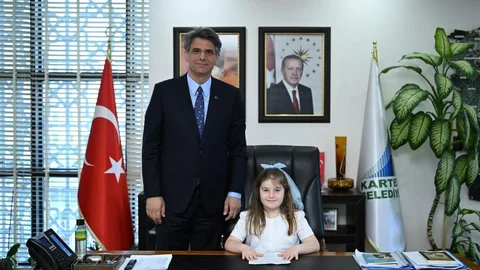 Kocaeli’de Çocuklar Yönetimi Ele Geçirdi