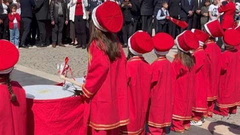 Gaziantep'te CHP Protestosu Dikkat Çekti