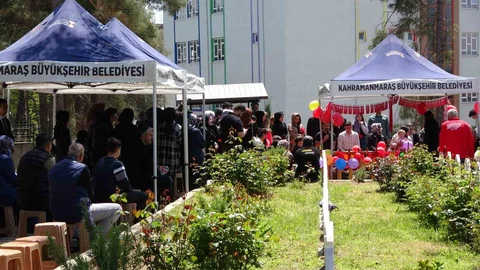 Kahramanmaraş'ta Hayatını Kaybeden Çocukların Mezarları Süslendi