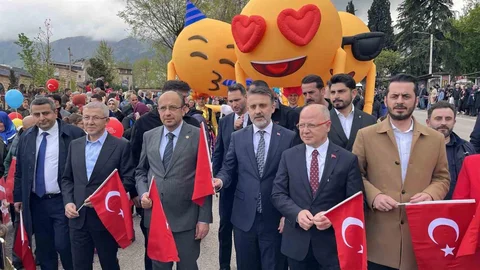 Bursa'da 23 Nisan Kutlamaları