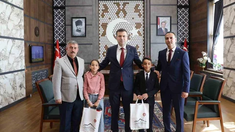 Niğde'de Vali Değişimi