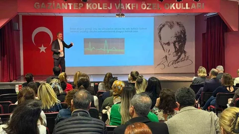 Gaziantep'te Ebeveyn-Çocuk İlişkisi Semineri