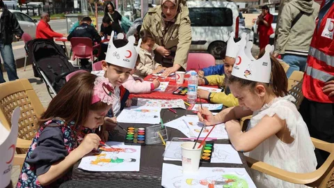 Tunceli'de Kızılay Etkinliği Düzenlendi