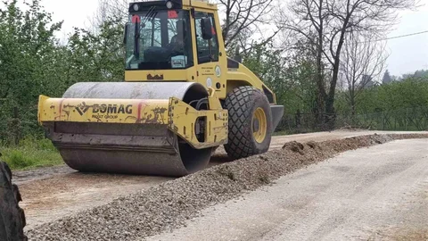 Kaynaşlı'da Grup Yolu Yenileniyor