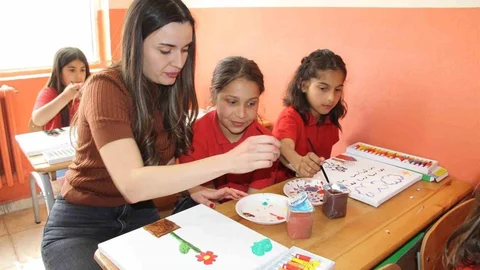 Şırnak'ta Çocukların Dilekleri Uçtu