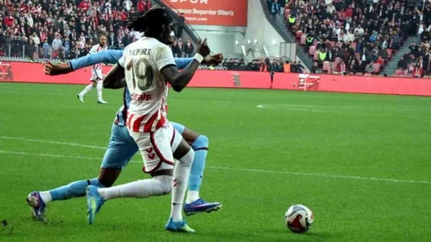 Samsunspor ve Trabzonspor Golsüz Beraberlik