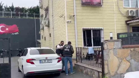 Sarıyer'de Firari Şahıslar Yakalandı