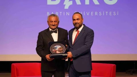 Ünlü Saç Stilisti Bartın'da Buluştu