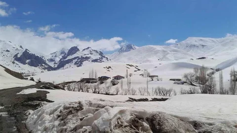 Şırnak’ta Karla Mücadele Devam Ediyor