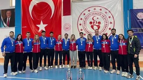 Muğla'da Hokey Takımı Başarı Elde Etti