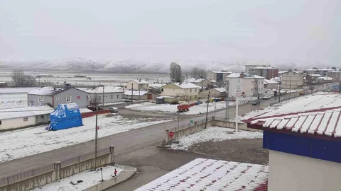 Bayburt'ta Kar ve Sis Etkili Oldu