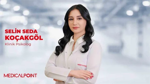 Sosyal Medya İlişkilerde Uzaklık Yaratıyor