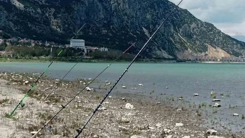 Eğirdir Gölü'nde Balıkçılık Alanları Düzenlendi