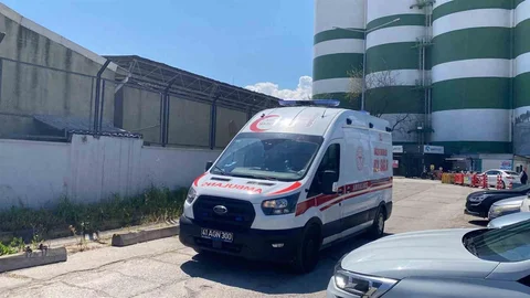 Kocaeli'de İşçi Düşerek Yaralandı