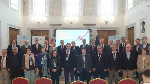 Bilim ve Afet Yönetimi İstanbul'da Buluştu