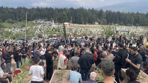 Adana'da Boğulan Üniversiteli Genç Osmaniye'de Defnedildi