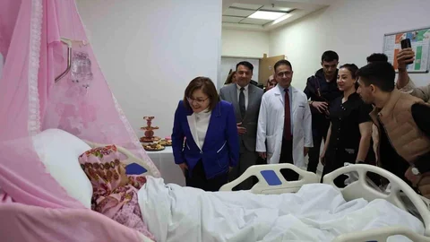Gaziantep'te Tüp Bebek Projesinin İlk Bebeği Doğdu