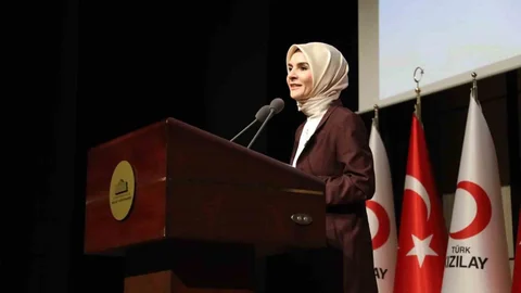 Bakan Göktaş: Gençlerin Geleceklerine Destek Oluyoruz