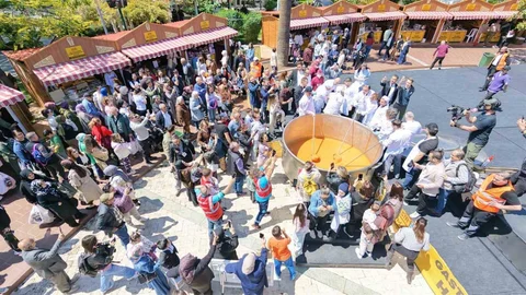 Dev Tencereden 5 Bin Kişiye Çorba Dağıtıldı