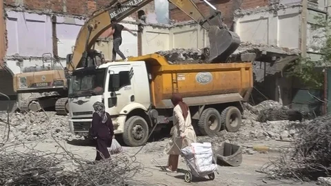 Diyarbakır'da Bina Yıkımı Sorun Yarattı