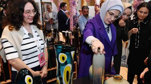 Emine Erdoğan Cemre Çarşısı Açılışında