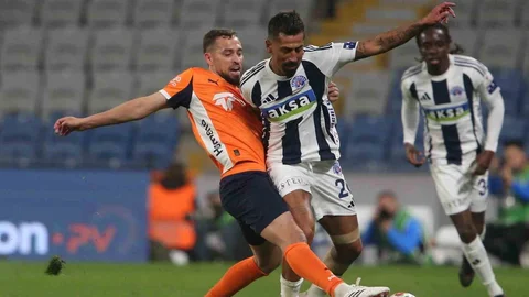 RAMS Başakşehir Kasımpaşa'yı Yenilgisiz Geçiyor