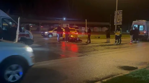Erzincan'da Motosiklet-Taksi Çarpışması