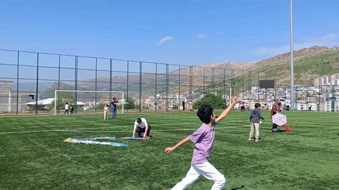 Çermik'te Uçurtma Şenliği Yapıldı