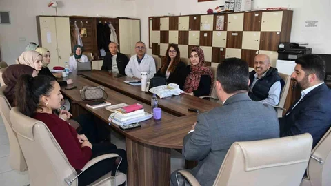 Bilecik'te Müftü Dilek Öğretmenleri Ziyaret Etti