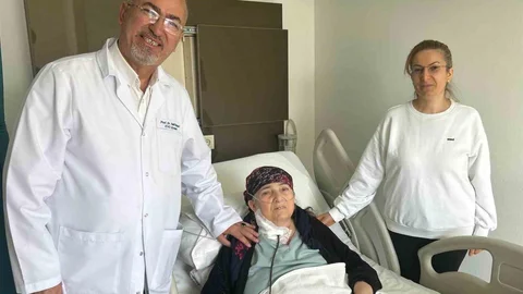 Van'da 20 Yıllık Tümör Başarıyla Alındı