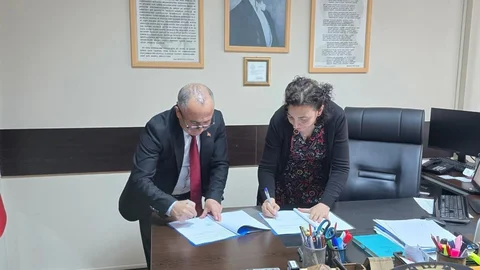 Sultanhisar'da Üniversite Öğrencilerine Kurs Desteği