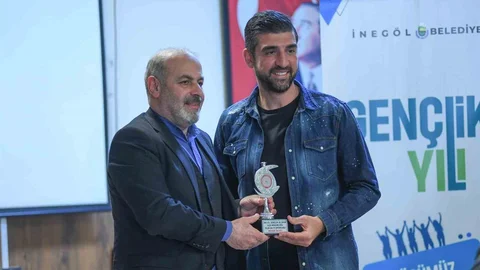 İnegölspor Kalecisi Yılın En İyi Sporcusu Seçildi