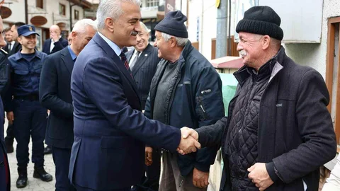 Düzce'de Vali Makas Esnafla Buluştu