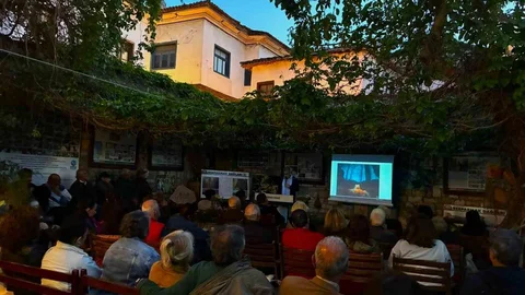 Kuşadası'nda Ameliyathane ve Okyanus Buluşması