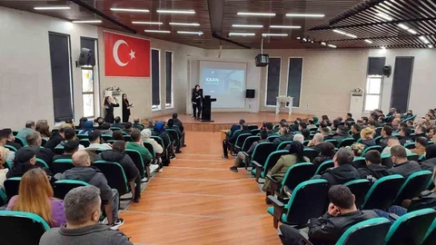 Erzincan'da Narkorehber Semineri Düzenlendi
