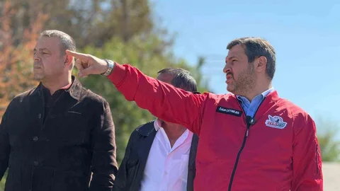 Başkan Çetinkaya'dan Parkta Temizlik Tepkisi