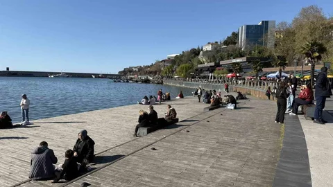 Zonguldak'ta Bahar Havası Etkili Oldu
