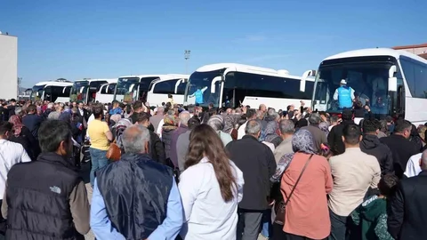 Düzce'de Hacı Adayları Uğurlandı