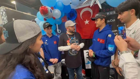 Arnavutköy'den Gençler Dünya Robot Şampiyonası'nda