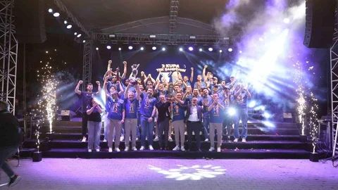 Çayırova Belediyesi Basketbol Takımı Şampiyon Oldu
