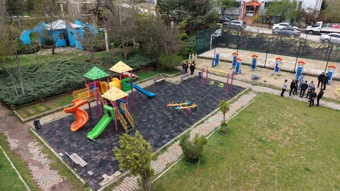 Tunceli'de Spor Alanları Yenileniyor