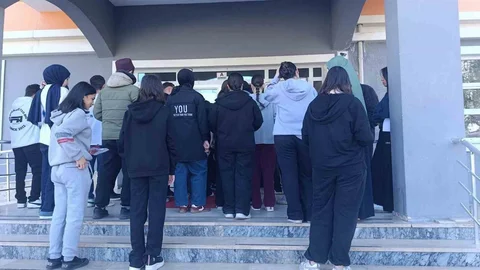 Kırşehir'de Bursluluk Sınavı Yapıldı