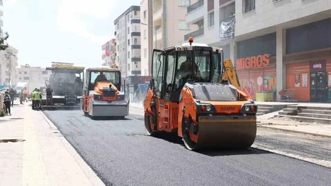 Mardin'de Asfaltlama Çalışmaları Başladı