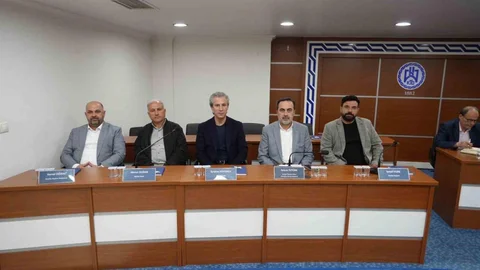 Konya'da Ticaret Odası Toplantısı