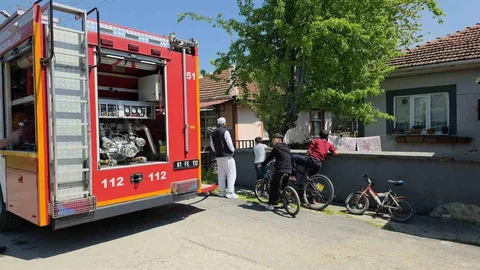 Düzce'de Ocakta Unutulan Çaydanlık Yangına Neden Oldu