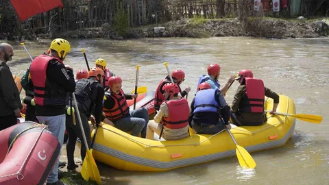 Gümüşhane'de Rafting Etkinliği Düzenlendi